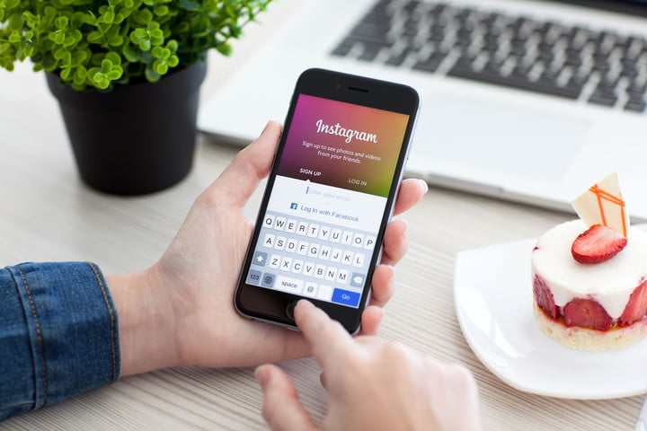 py_instagram_dl - The Python Package to Download All pictures of an Instagram User